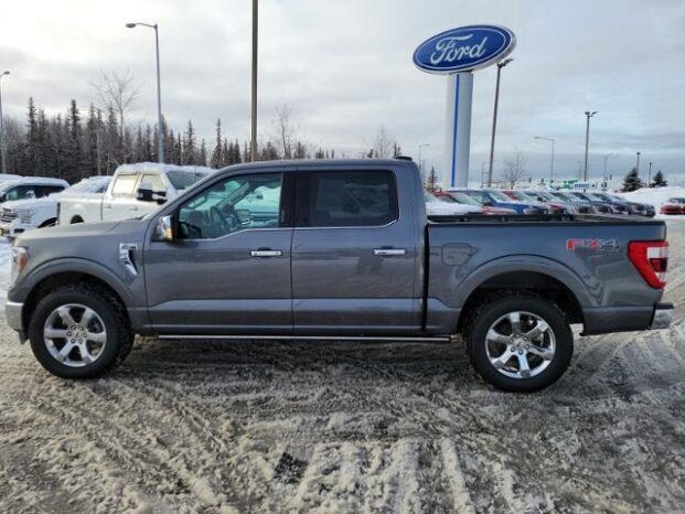 Used 2021 Ford F-150 LARIAT 4WD SuperCrew 5.5′ Box Crew Cab Pickup – 1FTEW1EP5MFB73810 full