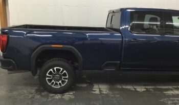 Used 2022 GMC Sierra 3500HD 4WD Crew Cab 172 AT4 Crew Cab Pickup – 1GT49VEY4NF258951