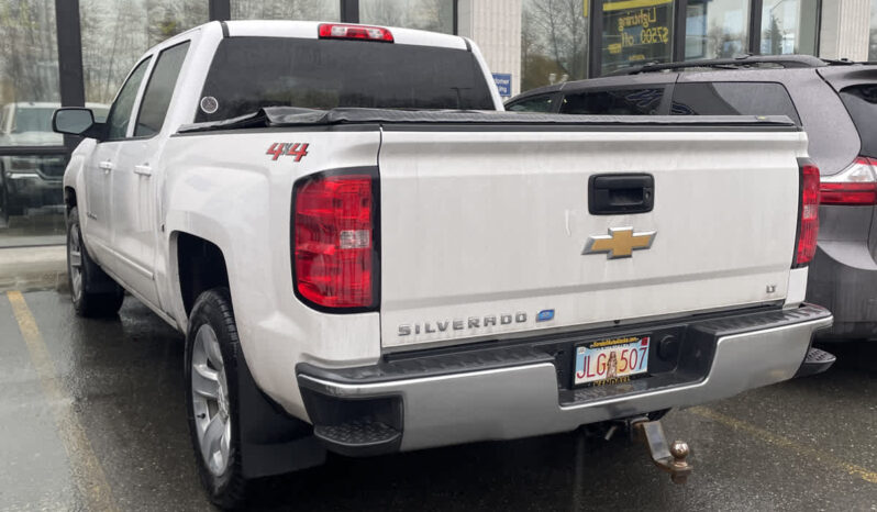 Used 2018 Chevrolet Silverado 1500 LT 4WD Crew Cab 143.5 Crew Cab Pickup – 3GCUKRER2JG356311 full